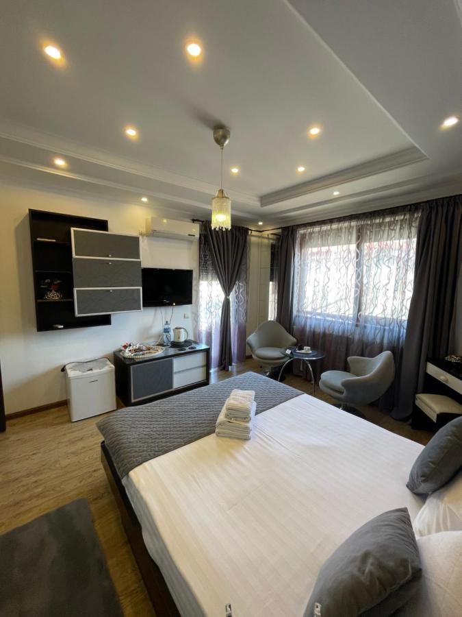 Ami Residence Bucharest Airport,Therme&Free Parking Otopeni Buitenkant foto